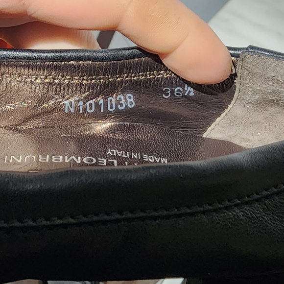 Final Sale - AGL Black Leather w/Patent Toe Capped Ballet Flats w/Pleated Ruffle - Picture 6 of 9